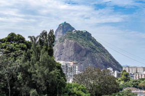 Apt completo com piscina e área de lazer em BOTAFOGO